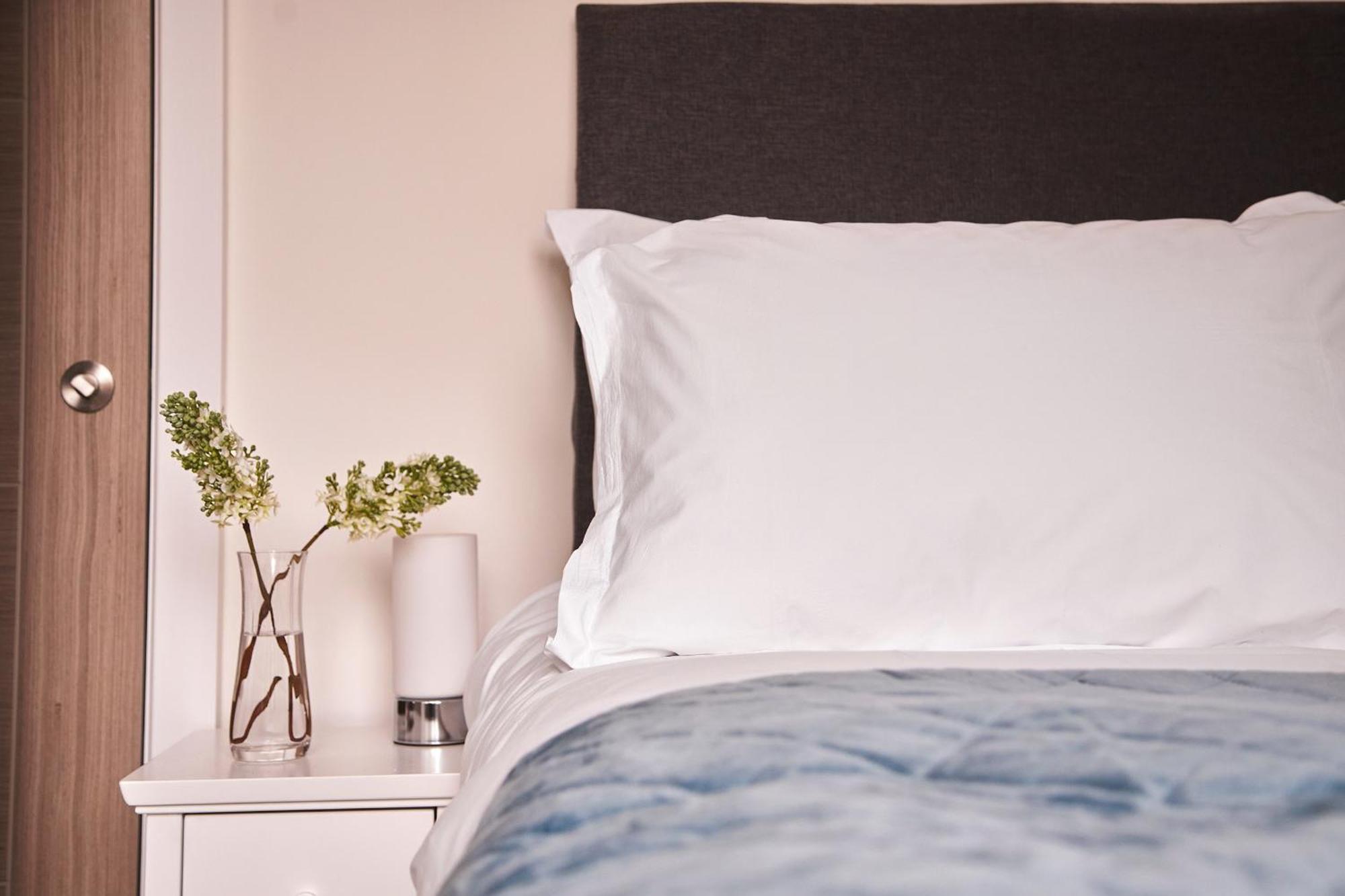 Harbour Breeze - Contemporary Waterside Bolthole On Torquay'S Iconic Marina Apartment Exterior photo