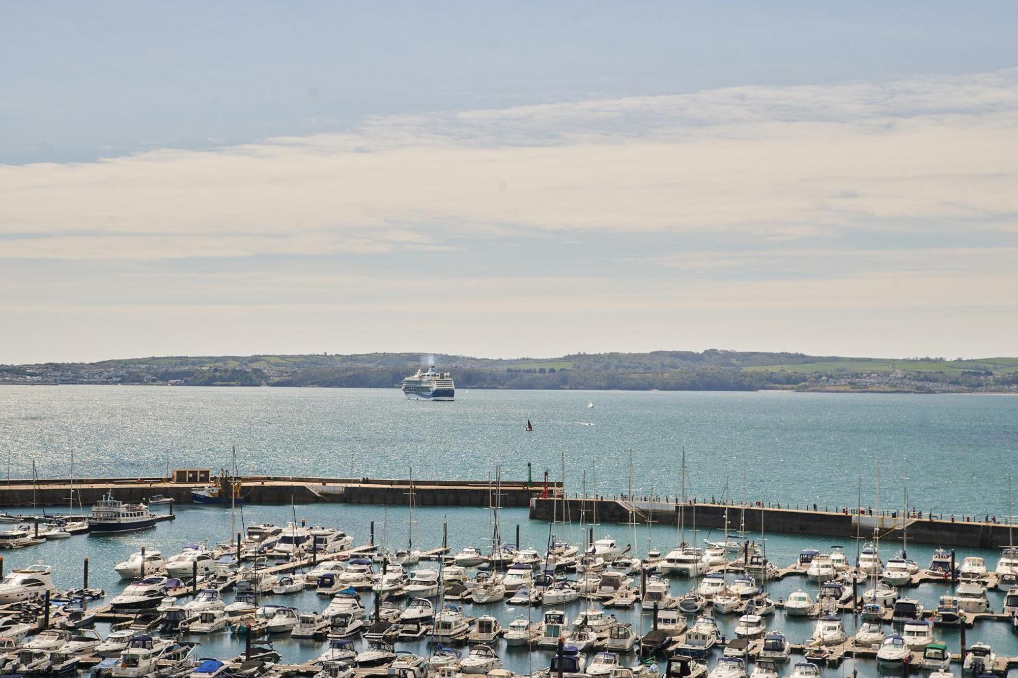 Harbour Breeze - Contemporary Waterside Bolthole On Torquay'S Iconic Marina Apartment Exterior photo
