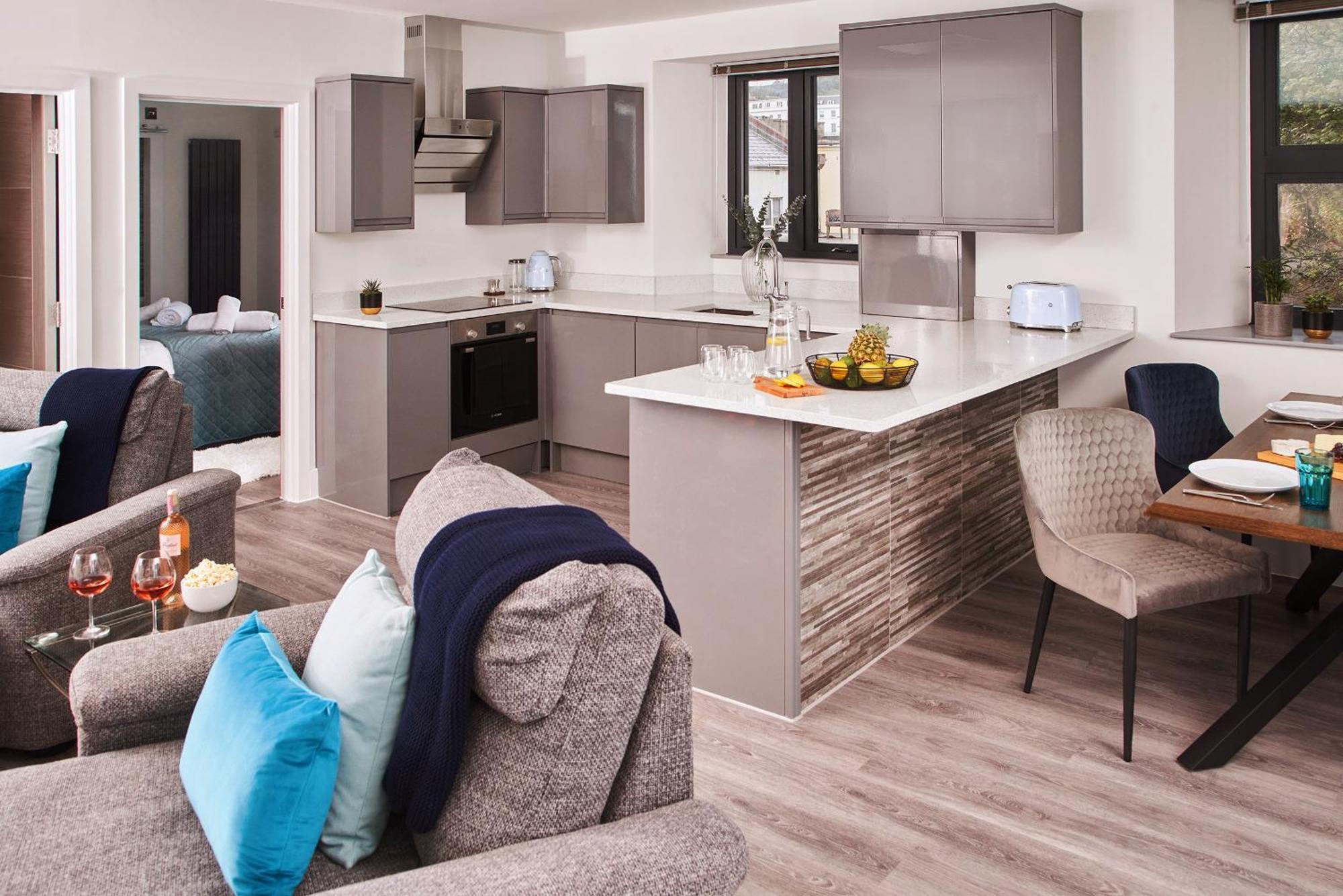 Harbour Breeze - Contemporary Waterside Bolthole On Torquay'S Iconic Marina Apartment Exterior photo